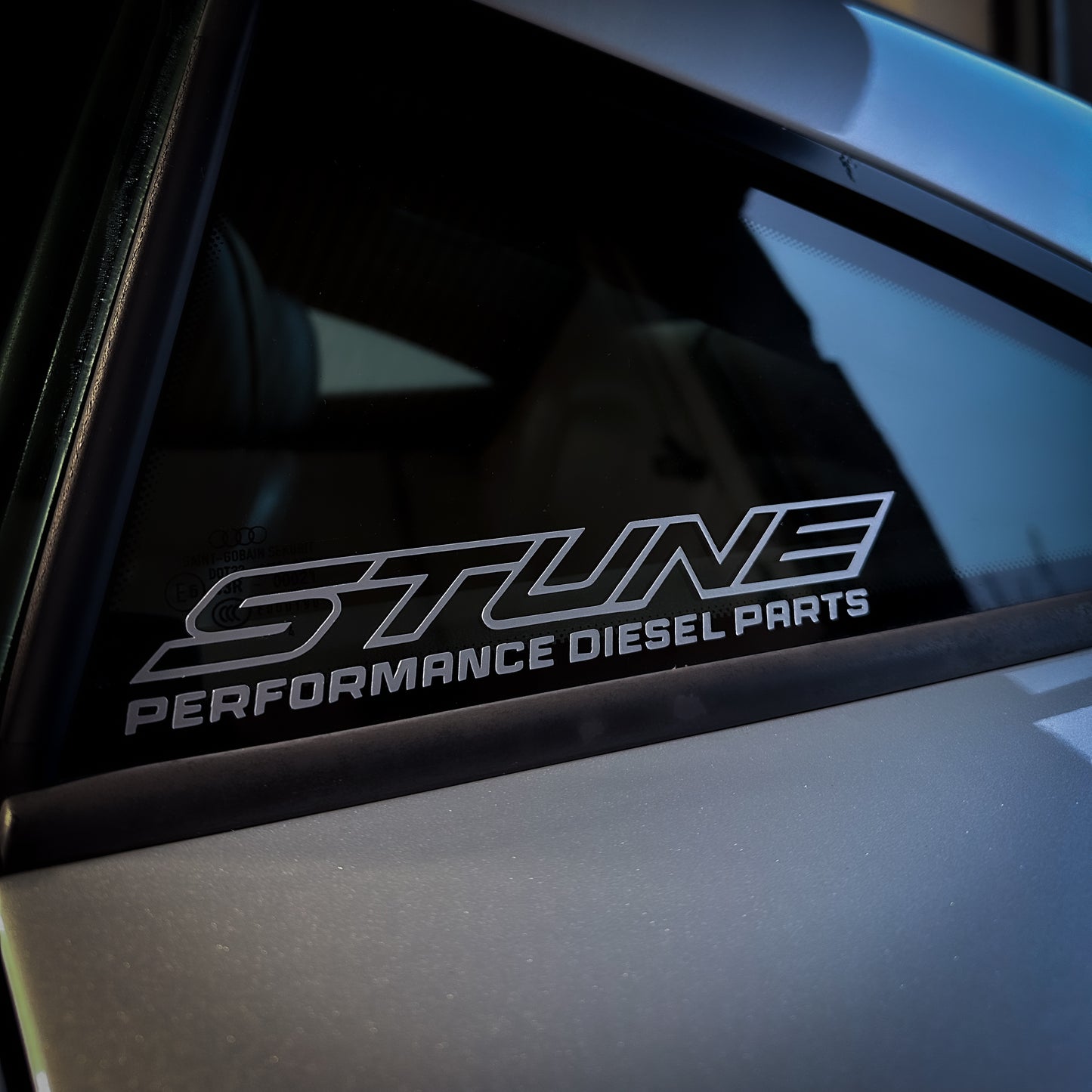 S-Tune Outline Sticker