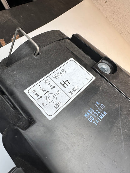 Caddy MK3 New TYC Headlight (Passenger Side)